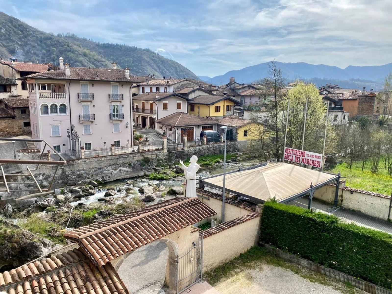 Agriturismo Rocca Dei Marchesi Sabbio Chiese Kültér fotó