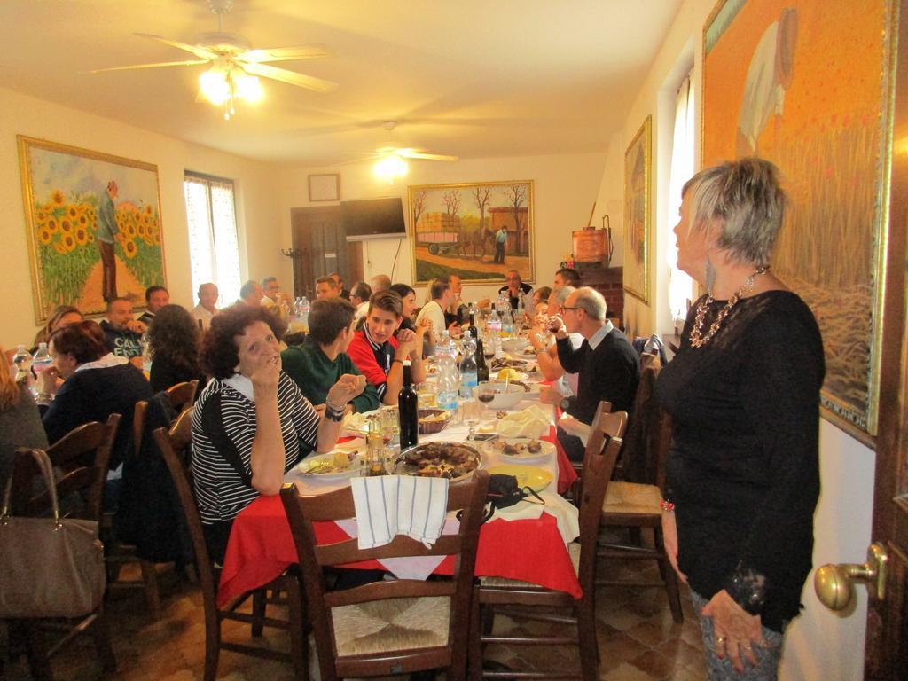 Agriturismo Rocca Dei Marchesi Sabbio Chiese Kültér fotó