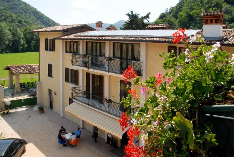 Agriturismo Rocca Dei Marchesi Sabbio Chiese Kültér fotó